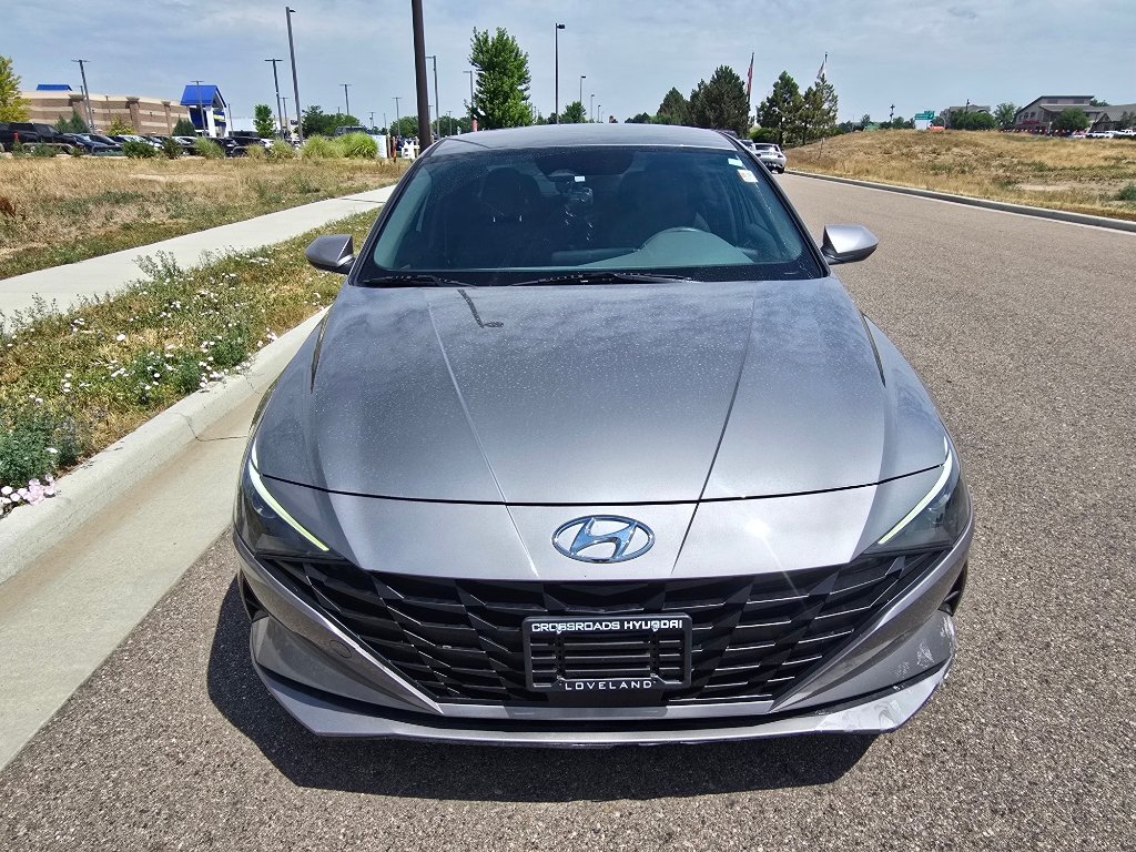 Used 2023 Hyundai Elantra SEL w/ Convenience Package FWD image 8