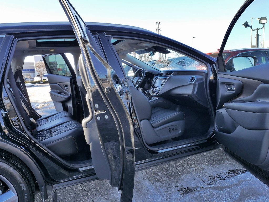Used 2024 Nissan Murano Platinum w/ Cargo Package image 10