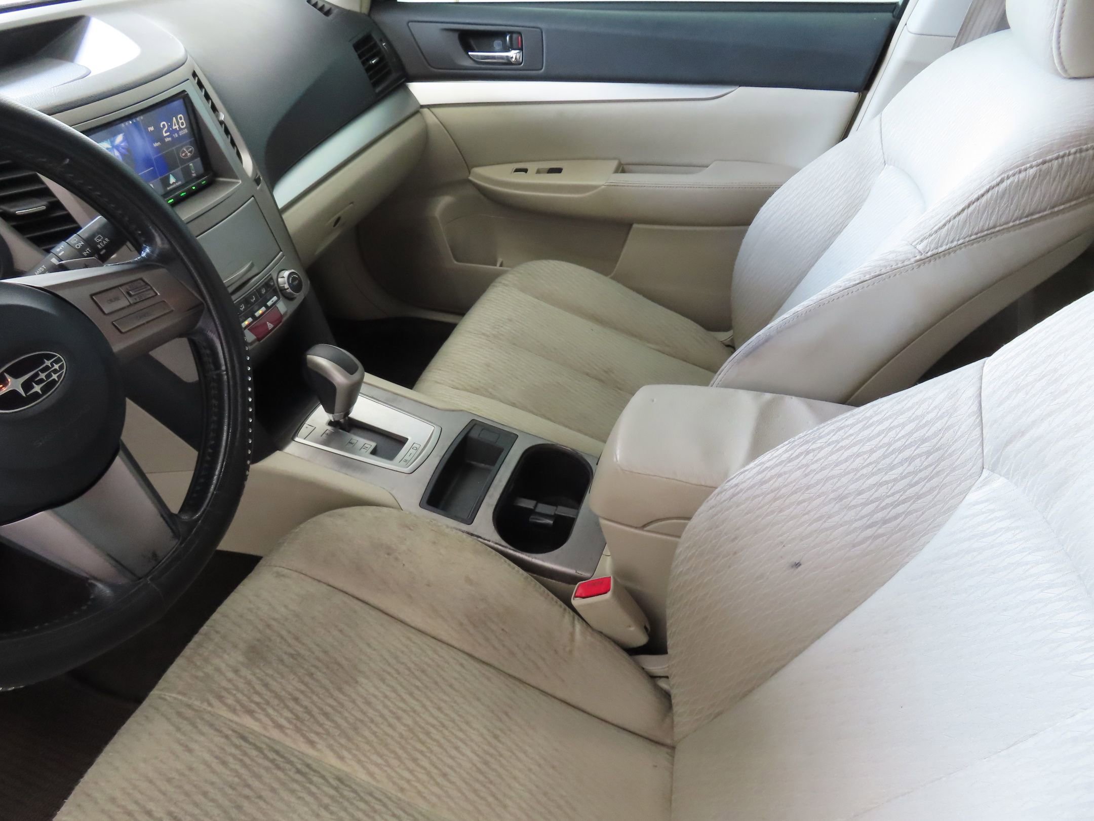 Used 2011 Subaru Outback 2.5i Premium AWD/4WD image 19