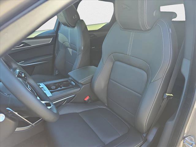 New 2026 Jaguar F-PACE R-Dynamic S image 12