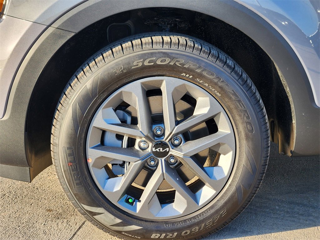 New 2025 Kia Telluride LX image 7