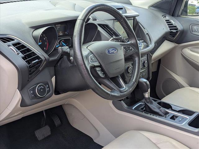 Used 2017 Ford Escape Titanium image 9