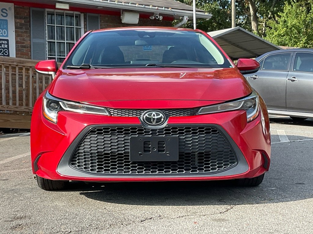 Used 2021 Toyota Corolla LE image 2
