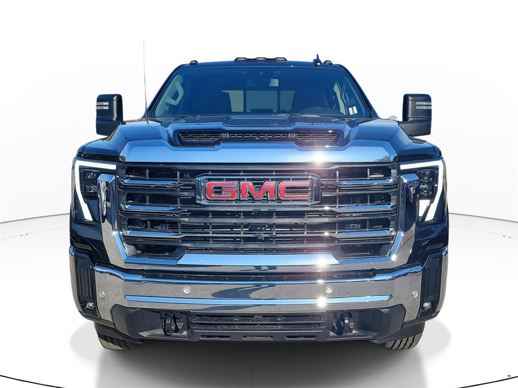 New 2026 GMC Sierra 2500 SLE w/ SLE Value Package; image 2