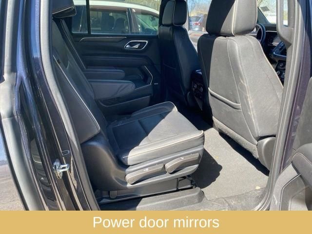 Used 2023 Chevrolet Suburban Premier image 29
