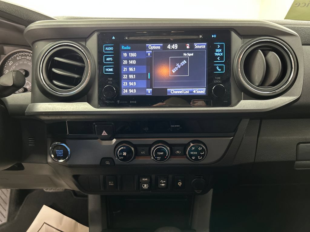 Used 2018 Toyota Tacoma TRD Sport RWD image 23