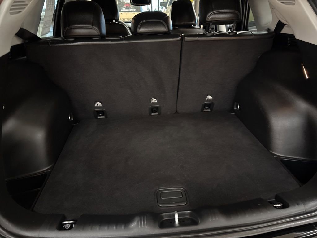 Used 2022 Jeep Compass Trailhawk image 29