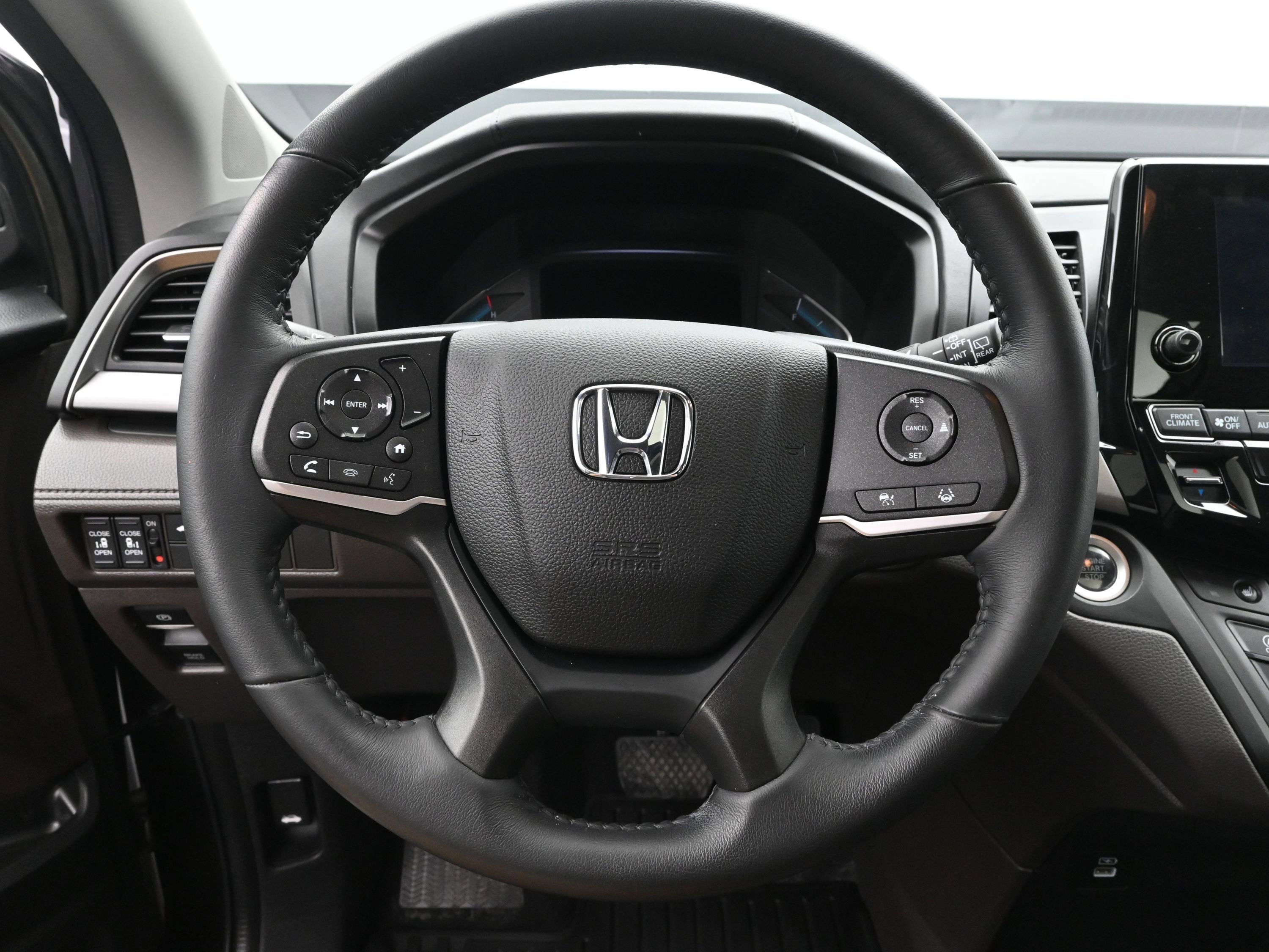 Used 2023 Honda Odyssey EX-L image 13