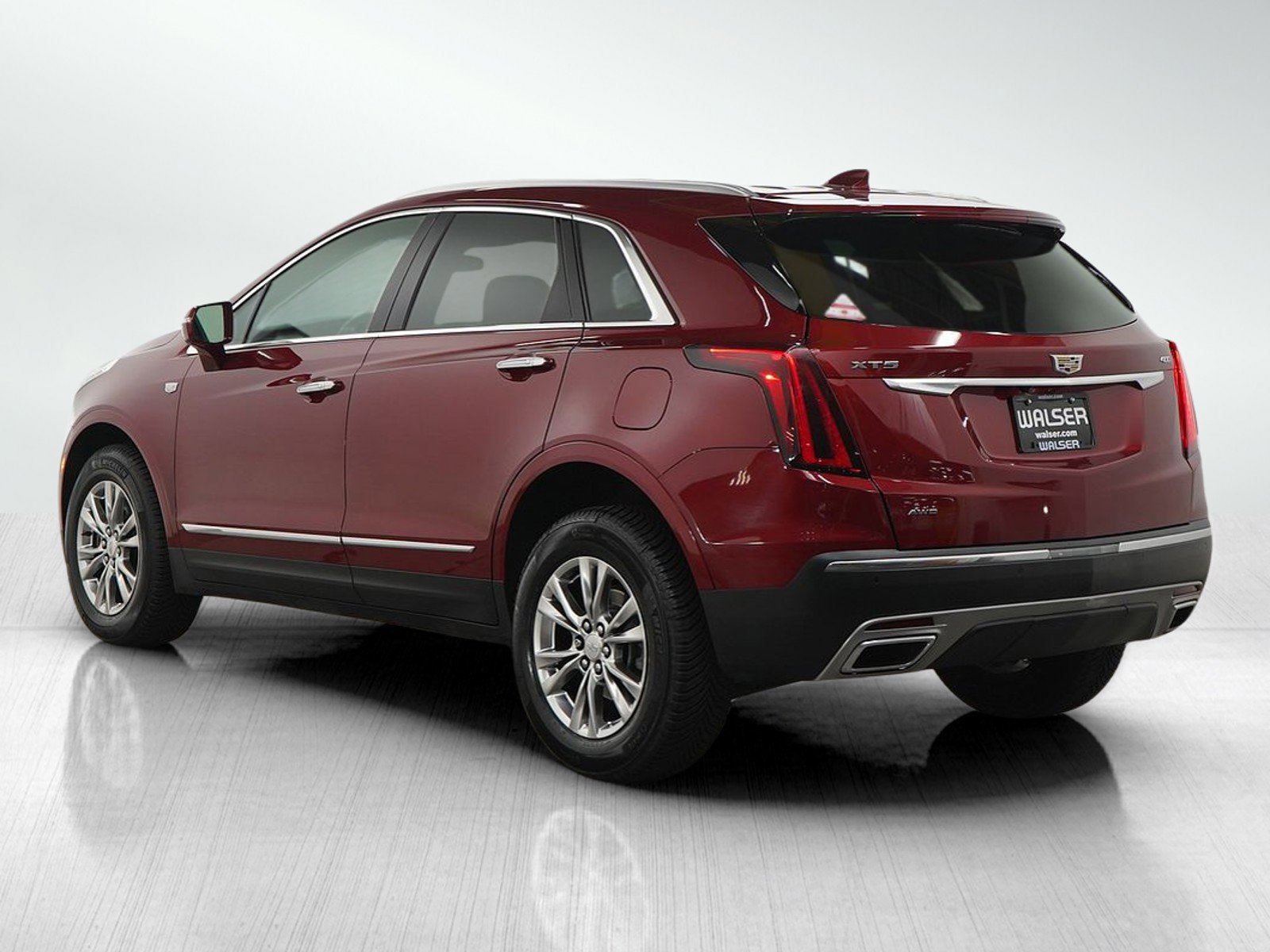 Used 2020 Cadillac XT5 Premium Luxury AWD/4WD image 3