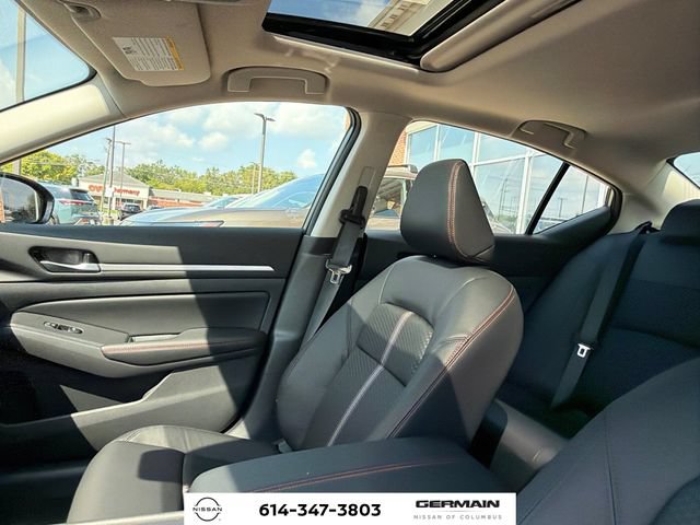 New 2026 Nissan Altima 2.5 SR w/ SR Midnight Edition Package FWD image 16