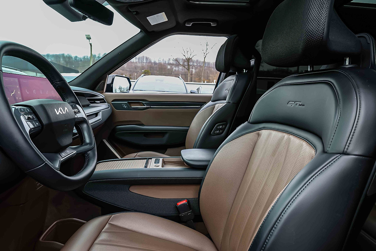 Certified 2024 Kia EV9 GT-Line image 8