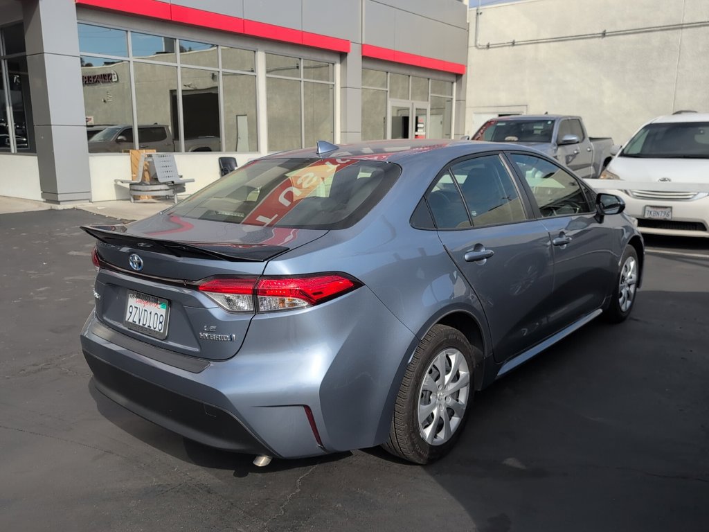 Certified 2023 Toyota Corolla LE FWD image 4