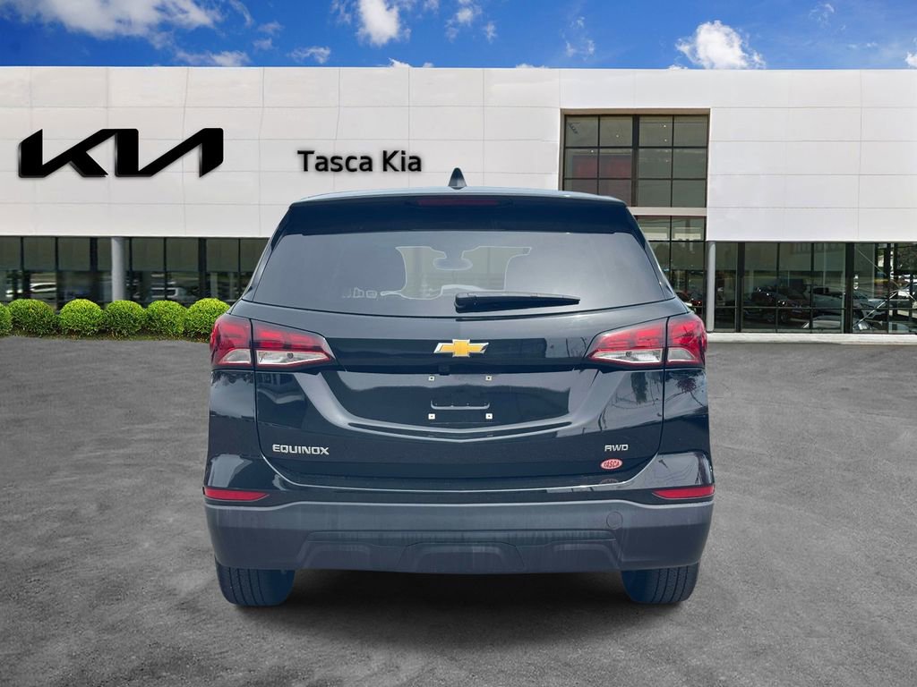 Used 2024 Chevrolet Equinox LS w/ LS Convenience Package AWD/4WD image 5