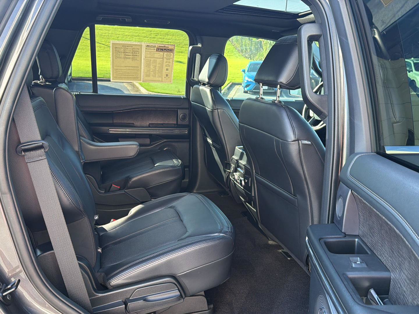 Used 2021 Ford Expedition Limited RWD image 14