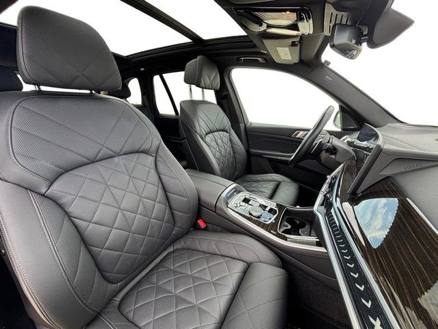 Used 2024 BMW X5 xDrive50e image 19
