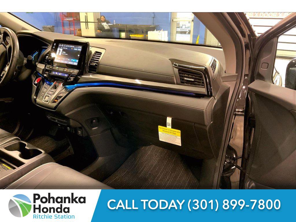 Used 2024 Honda Odyssey Elite image 17