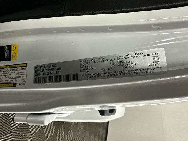 Certified 2024 Jeep Wrangler Unlimited AWD/4WD image 34