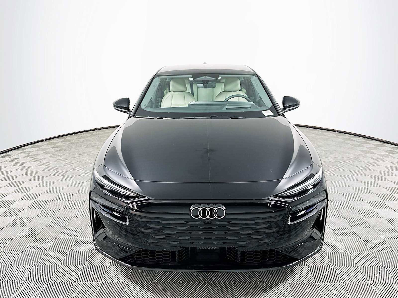 New 2025 Audi A6 e-tron Premium Plus image 2