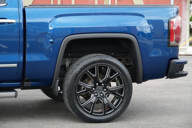 Used 2017 GMC Sierra 1500 Denali w/ Denali Ultimate Package AWD/4WD image 12