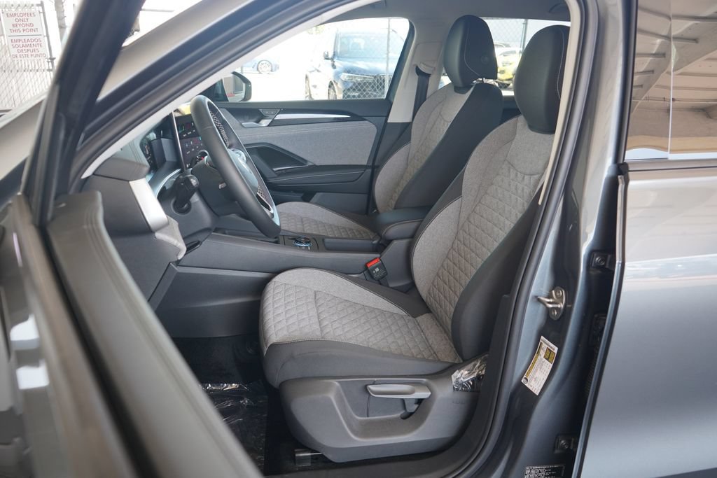 New 2026 Volkswagen Tiguan S FWD image 6