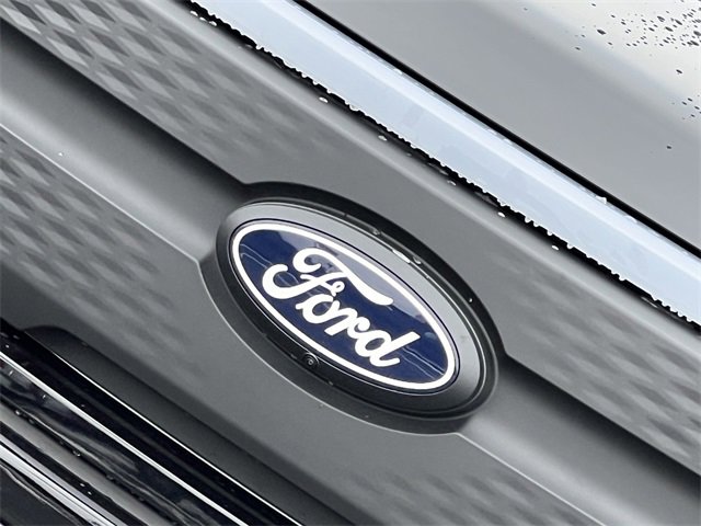 New 2025 Ford F150 Lightning XLT image 3