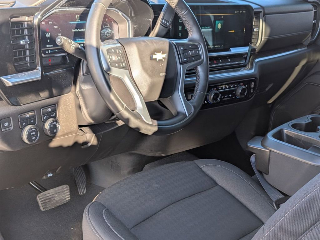 Used 2023 Chevrolet Silverado 1500 LT w/ True North Edition Plus AWD/4WD image 16
