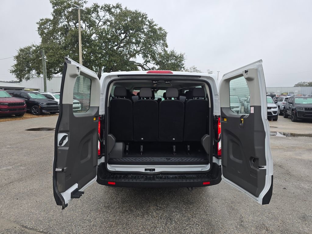 Used 2024 Ford Transit 350 XLT image 36
