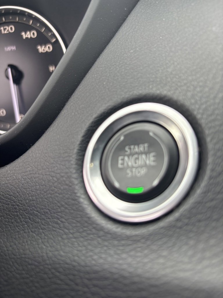 Used 2023 Cadillac XT4 Premium Luxury w/ Cold Weather Package image 27