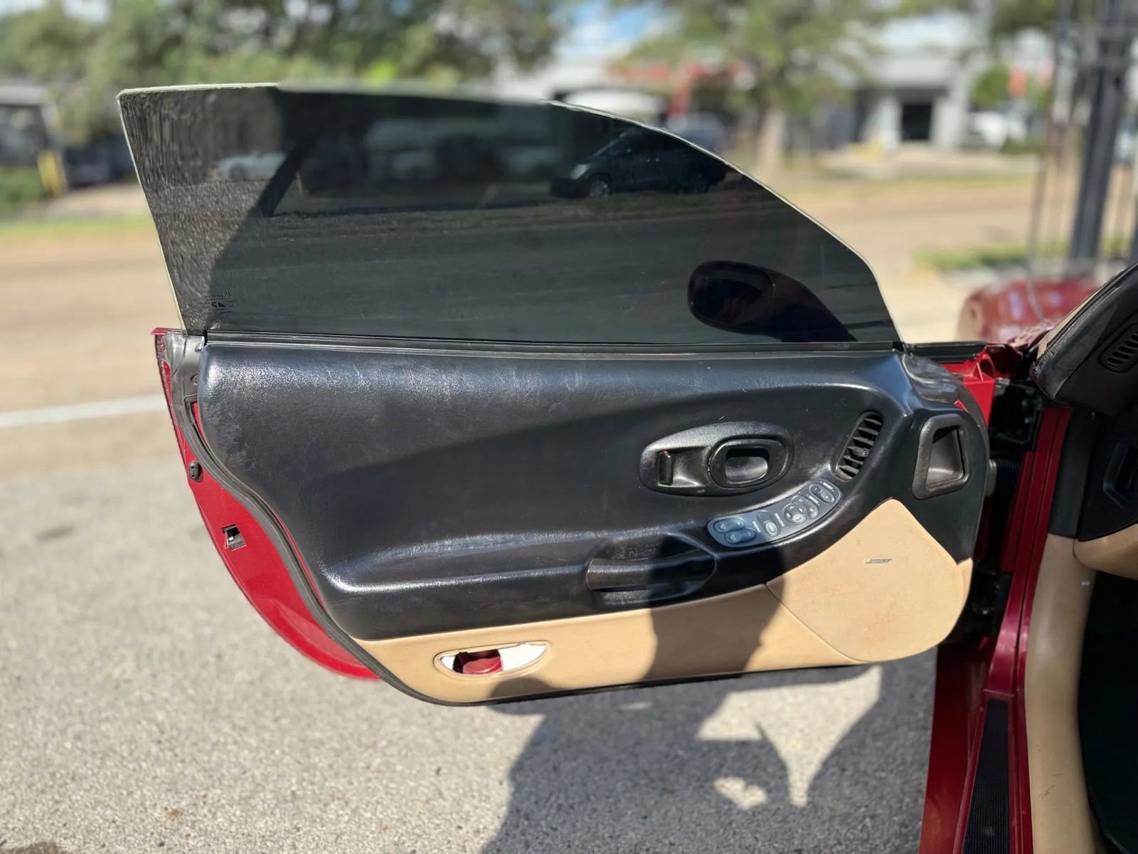 Used 2004 Chevrolet Corvette Convertible w/ Preferred Equipment Group image 16