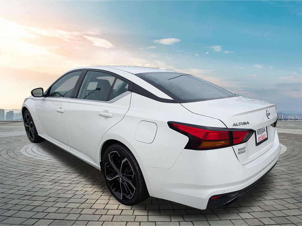 Certified 2023 Nissan Altima 2.5 SR image 7