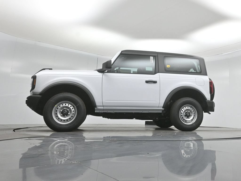New 2026 Ford Bronco 2-Door AWD/4WD image 43