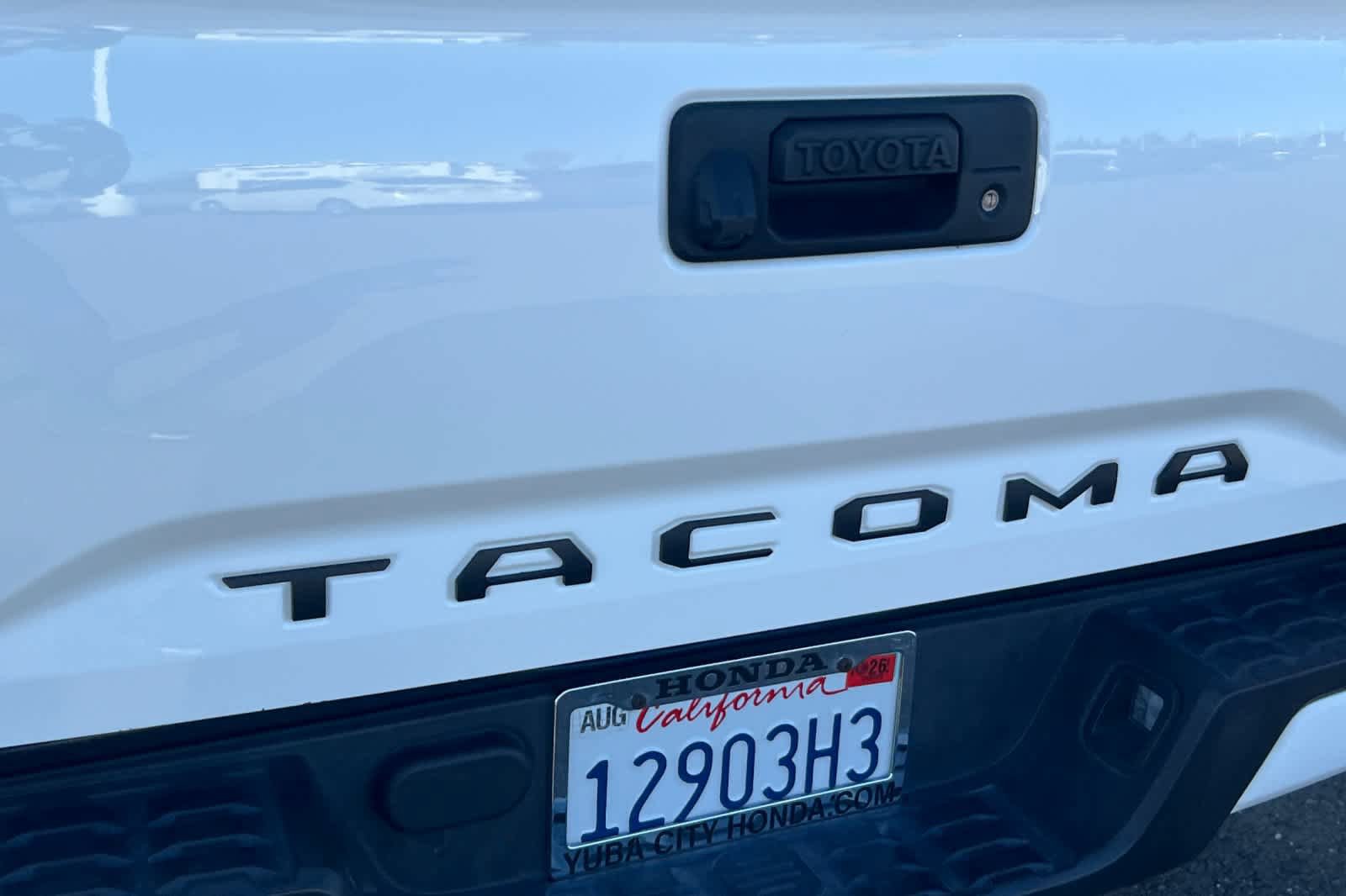 Used 2021 Toyota Tacoma SR w/ SR Convenience Package RWD image 21