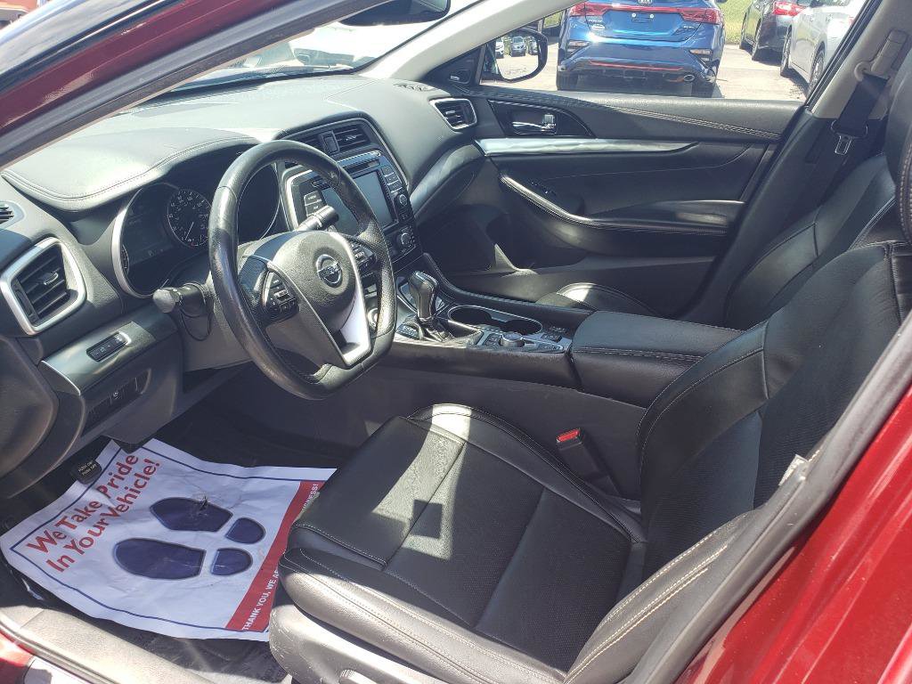 Used 2020 Nissan Maxima 3.5 SL w/ Floor Mat Group image 5