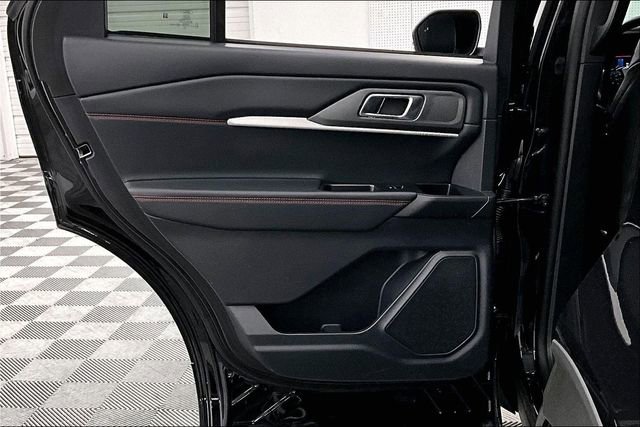 Used 2025 Ford Explorer ST-Line image 20