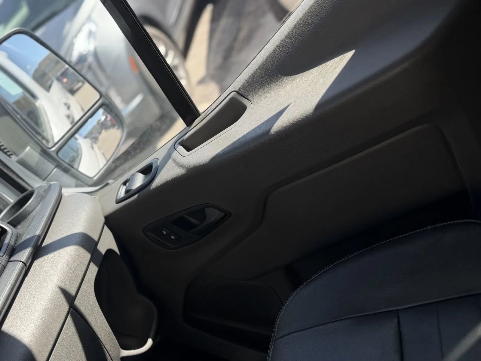 Used 2021 Ford Transit 350 XL AWD/4WD image 34