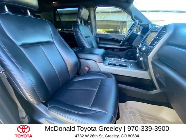 Used 2019 Ford Expedition XLT w/ Equipment Group 201A AWD/4WD image 24