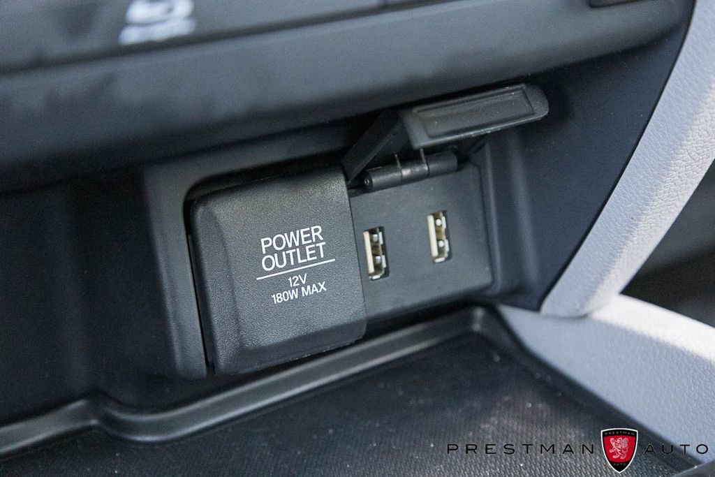 Used 2016 Honda Pilot Touring image 36