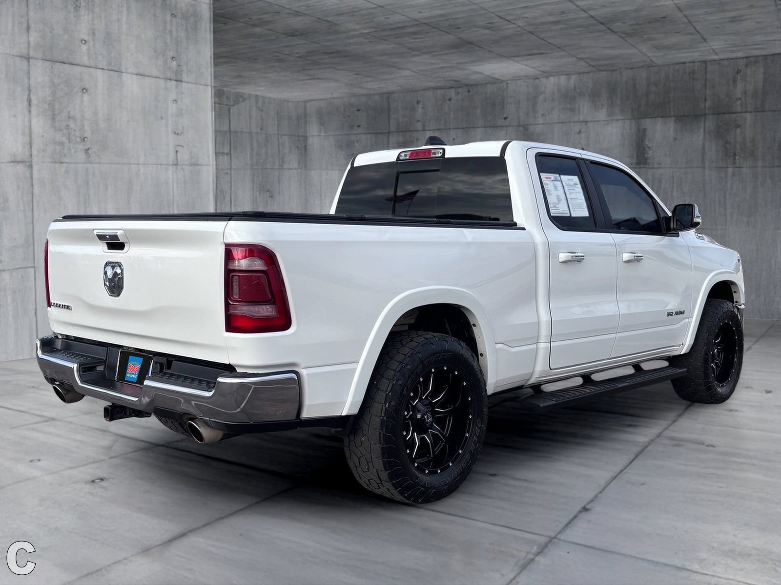 Used 2020 RAM 1500 Laramie RWD image 7