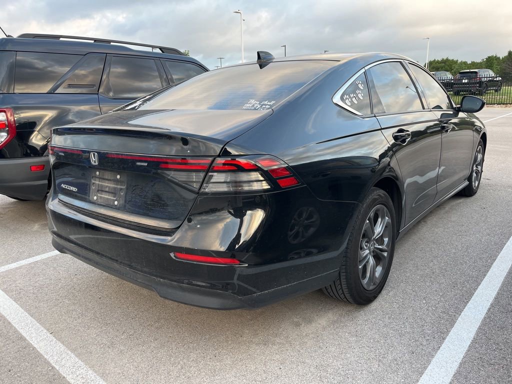 Used 2023 Honda Accord EX image 3