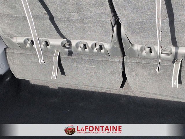 Certified 2024 Chrysler Pacifica Touring-L image 28