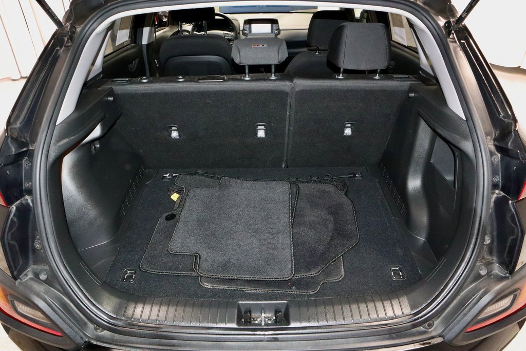 Used 2020 Hyundai Kona SEL w/ Cargo Package image 14