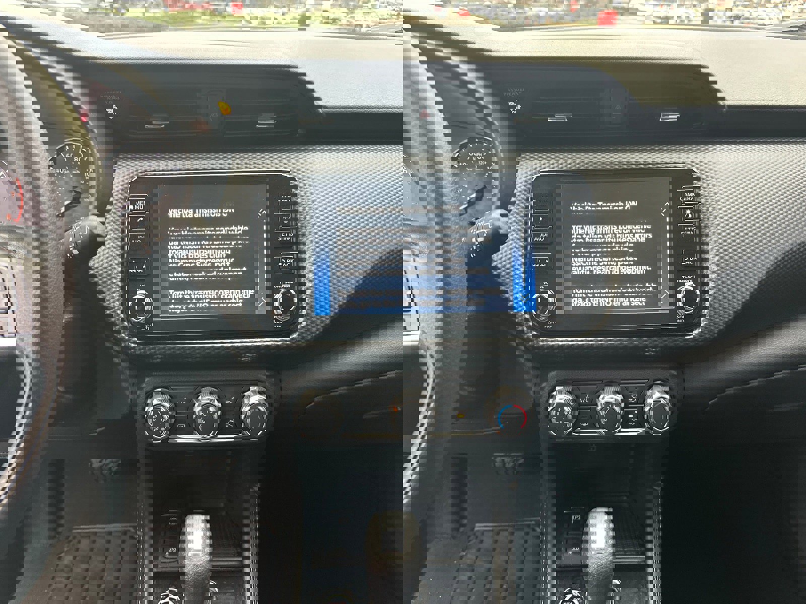 Used 2024 Nissan Kicks SV image 27