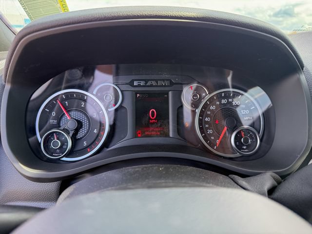 New 2026 RAM 2500 Big Horn AWD/4WD image 18