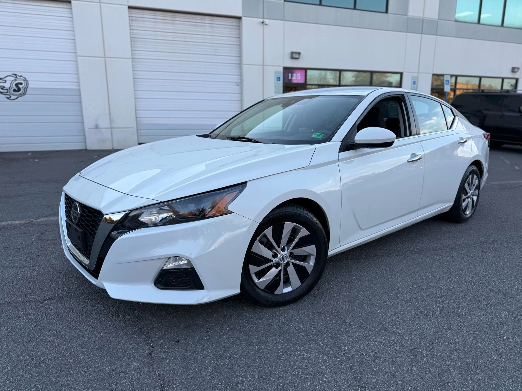 Used 2022 Nissan Altima 2.5 S image 6