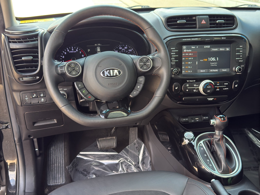 Used 2018 Kia Soul ! w/ Tech Package FWD image 12