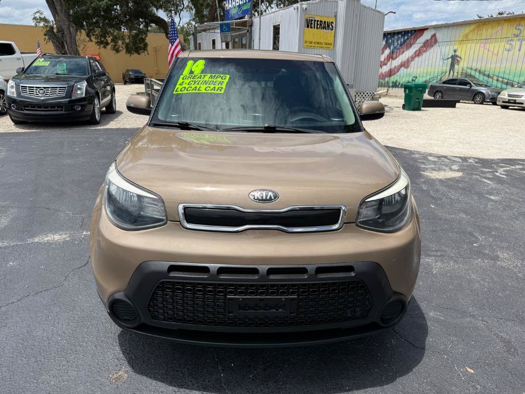 Used 2014 Kia Soul + w/ UVO w/Eservices Package FWD image 2