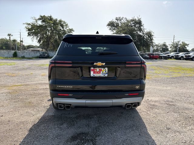 New 2026 Chevrolet Traverse LT w/ Sun and Wheel Package FWD image 11