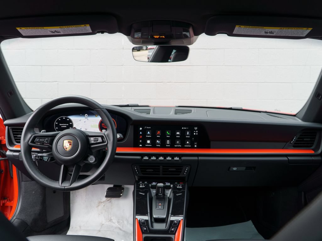 Used 2025 Porsche 911 Carrera RWD image 21