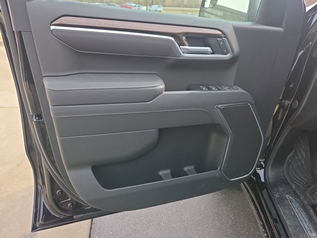 New 2026 Chevrolet Silverado 1500 LT image 25