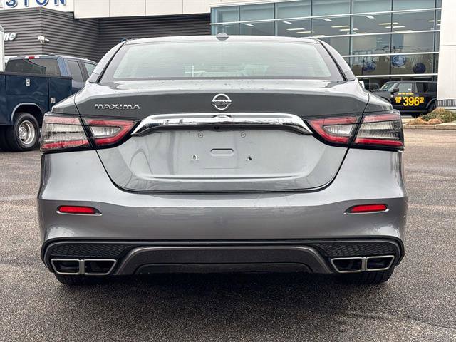 Used 2019 Nissan Maxima 3.5 S w/ Floor Mat Group image 4